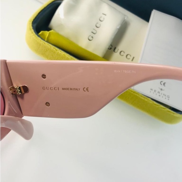 Runway- NEW🔥GUCCI Pink Gg0810s 003 New Square-frame Injection Sunglasses - Picture 14 of 16